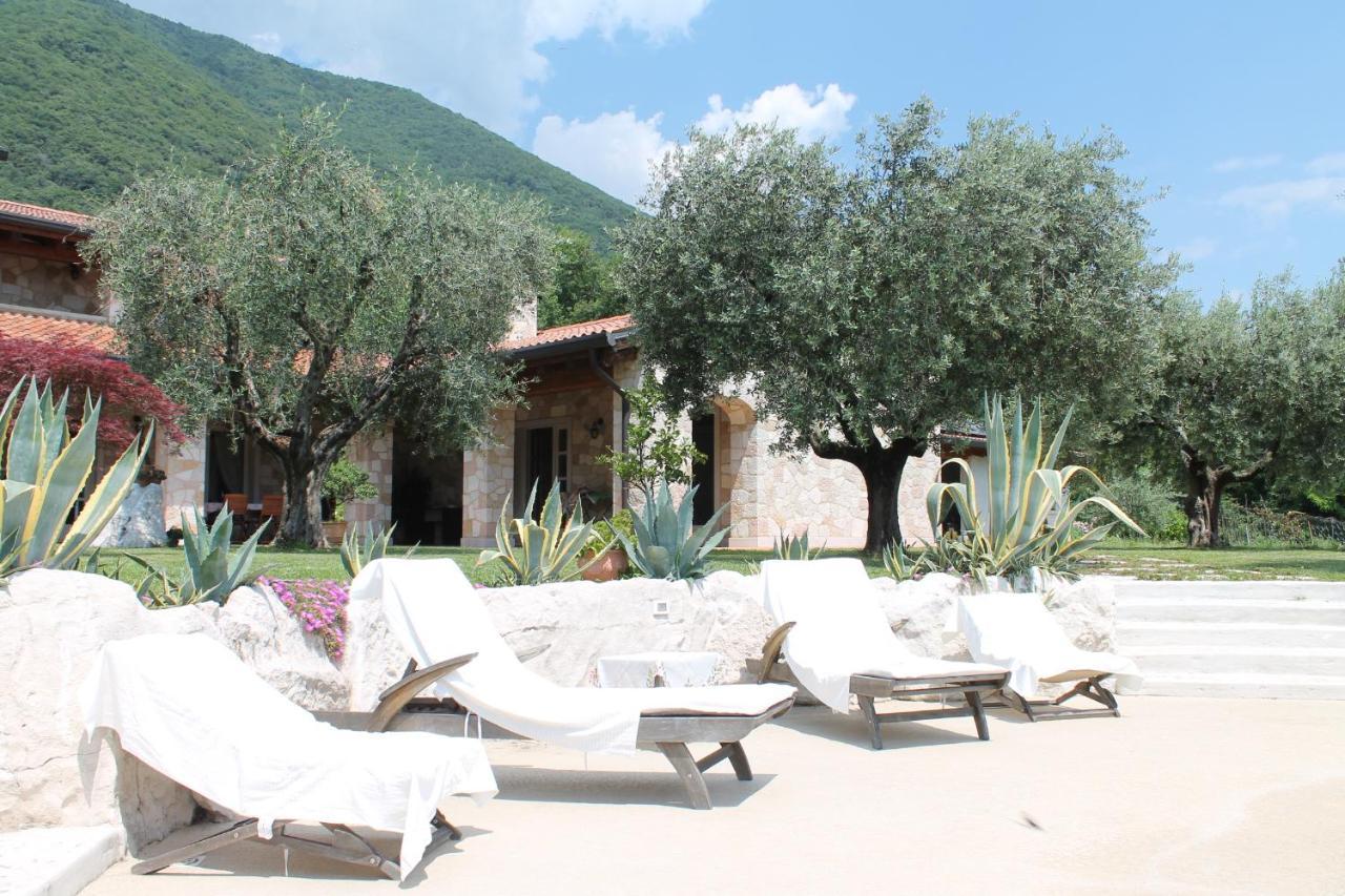 B&B Le Agavi Borso del Grappa Kültér fotó